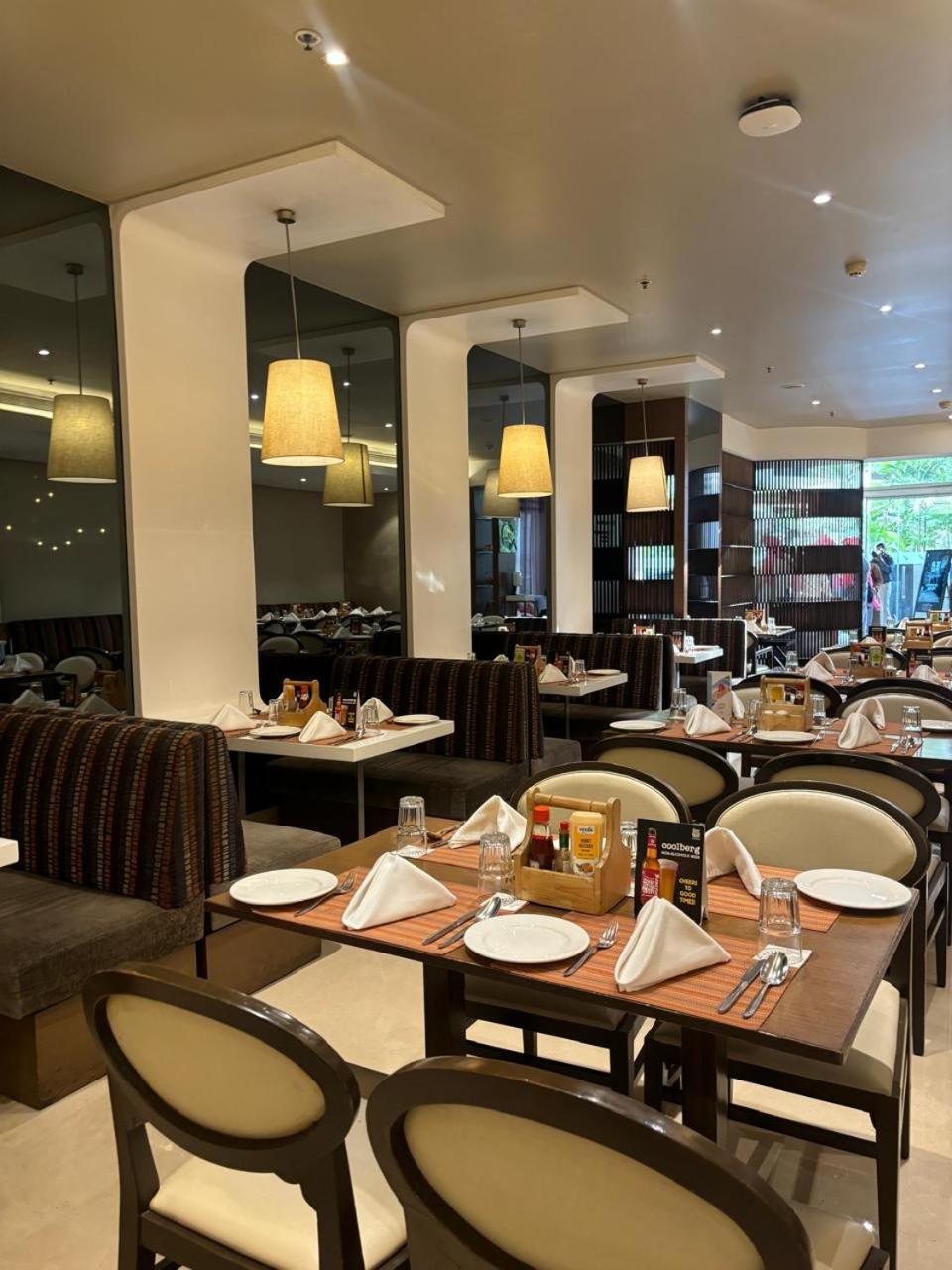 The Fern - Goregaon Mumbai Exterior foto